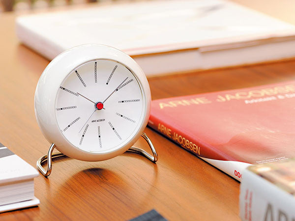 ARNE JACOBSEN BANKERS TABLE CLOCK_2