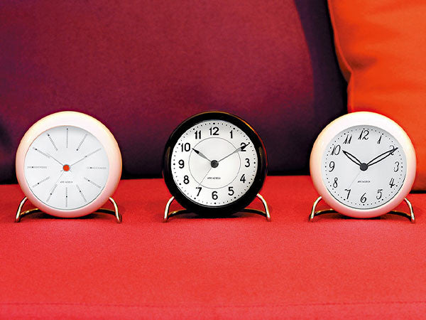 ARNE JACOBSEN STATION TABLE CLOCK_5