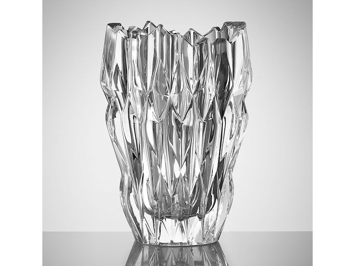 QUARTZ OVAL VASE_10