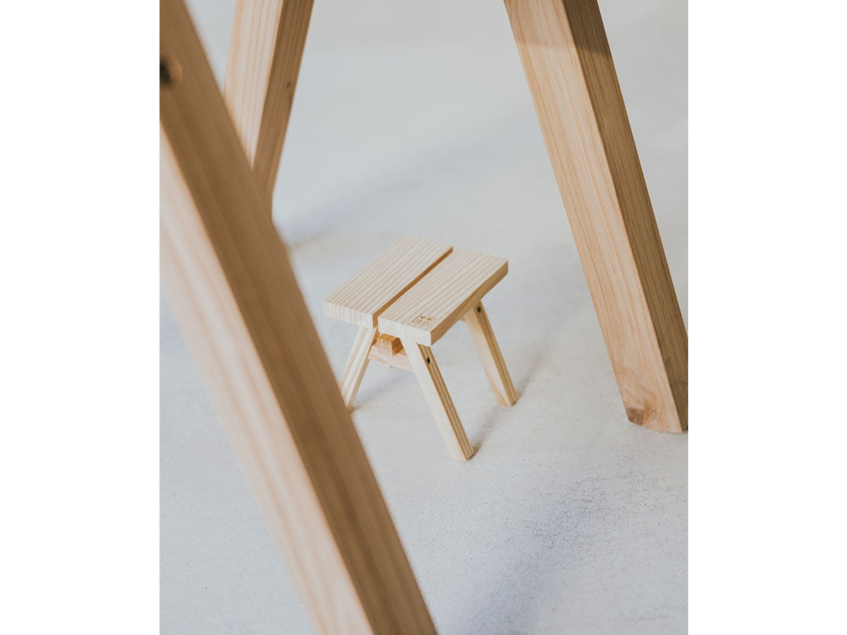 ISHINOMAKI STOOL KIT MINI