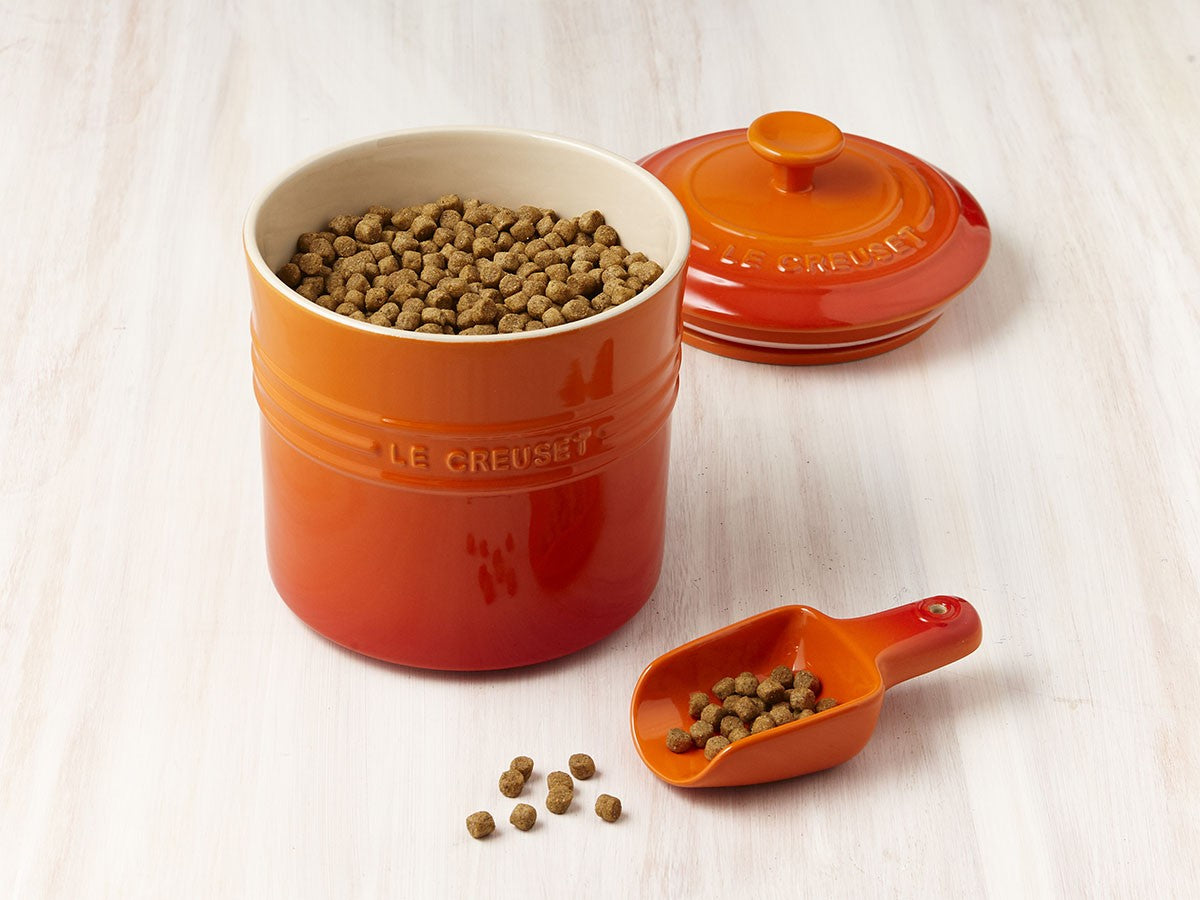 PET FOOD CONTAINER