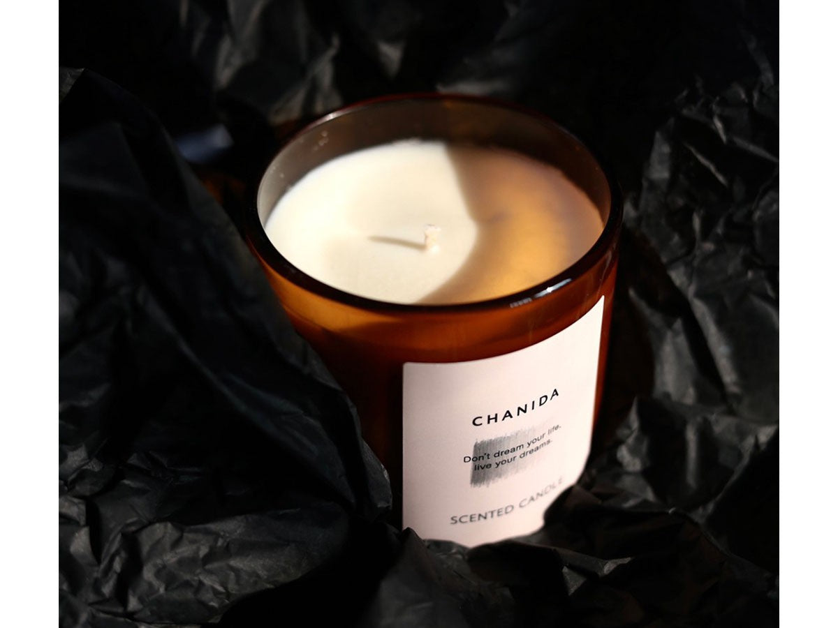 SCENTED CANDLE