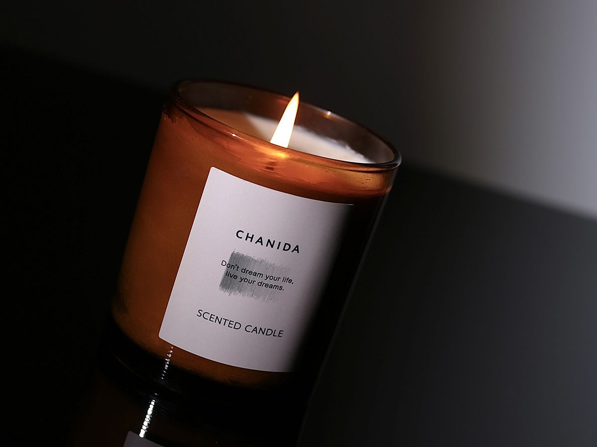 SCENTED CANDLE