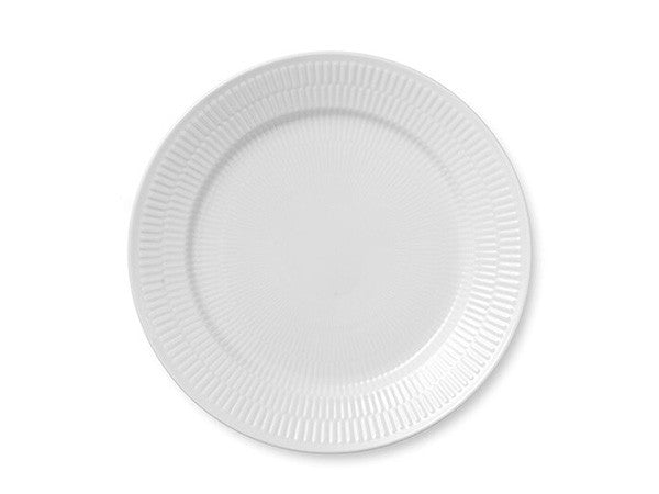 WHITE FLUTED PLATE 27_1