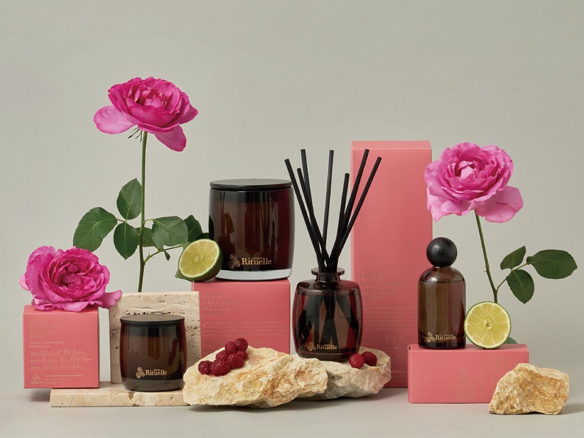 APOTHECA SOY WAX CANDLE VELVET ROSE_4