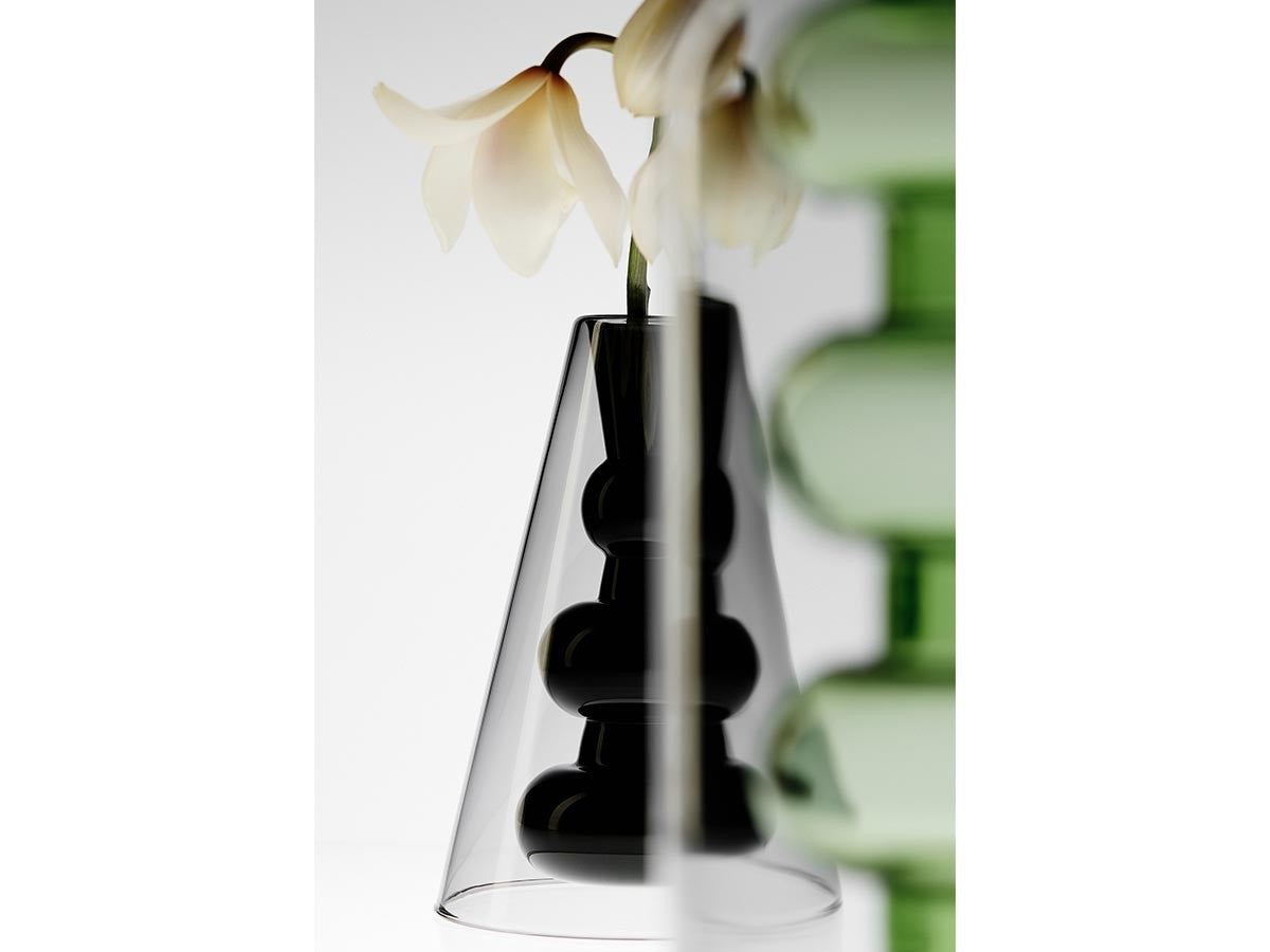 BUMP VASE CONE BLACK